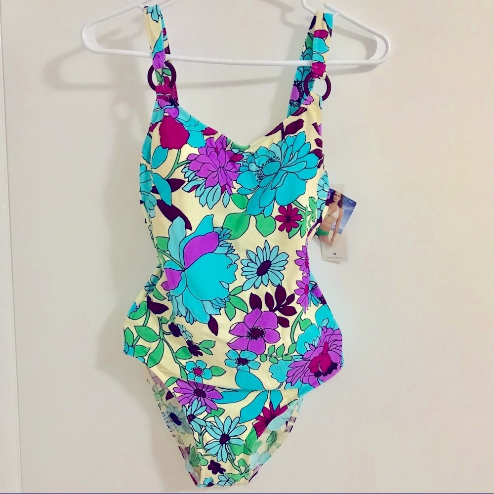 Be Creative One Piece Swimsuit M